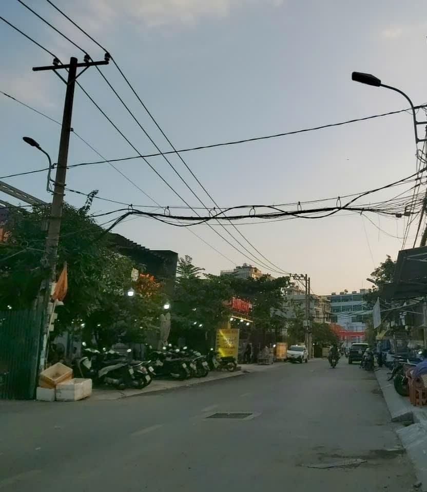 Bán nhà Gò Vấp, hẻm xe hơi Phạm Văn Đồng, giáp Bình Thạnh,  138M², hơn 9 tỷ - Ảnh 1